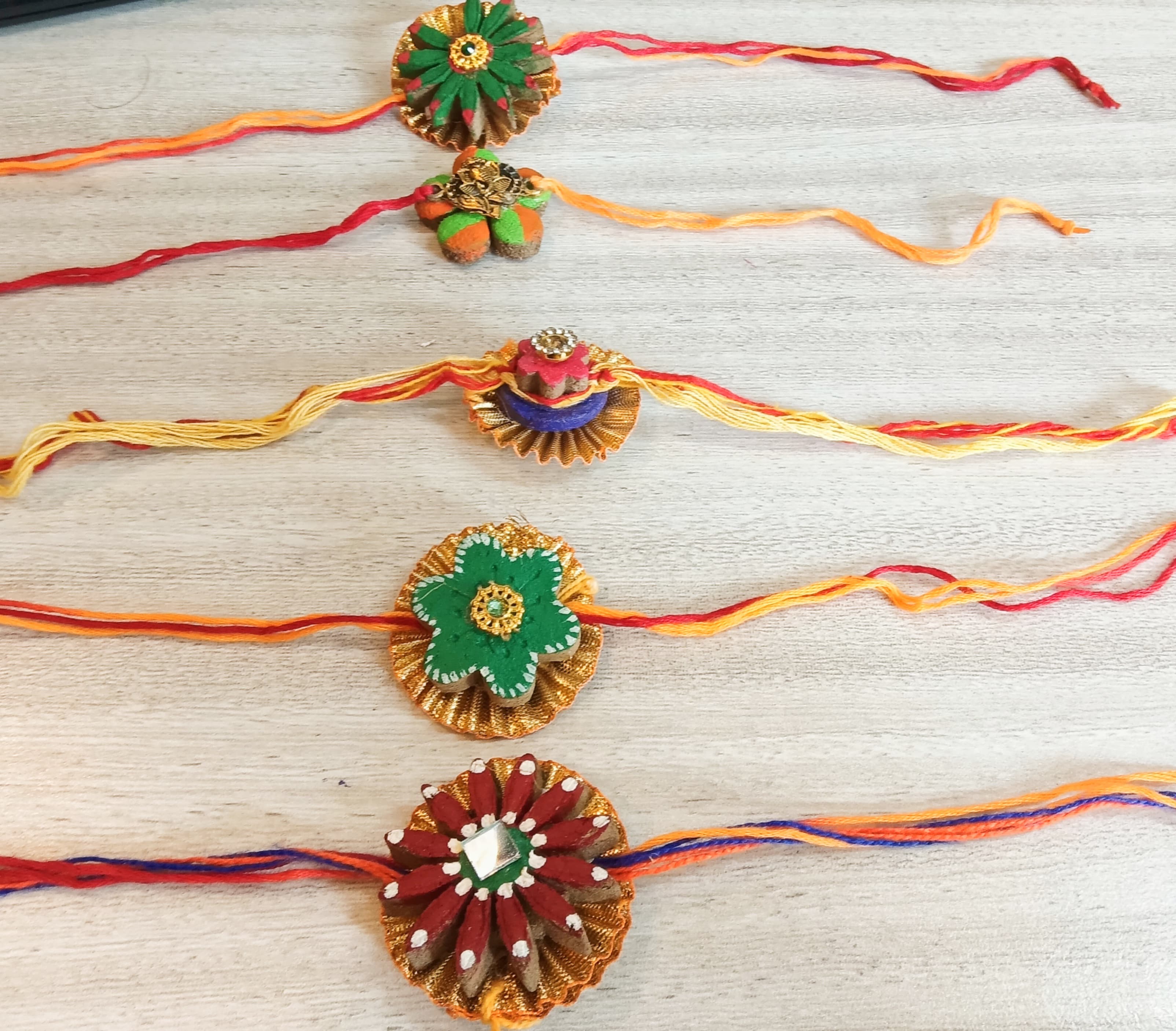 Gomay rakhi