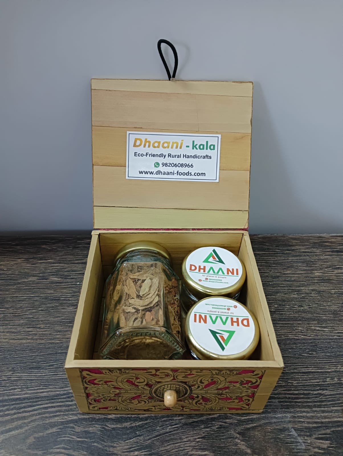 Pattachitra Box with Honey & Tea Masala