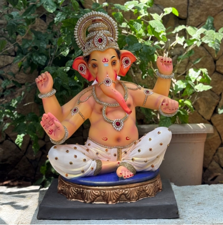 Dhaani Foods 23 Inch Nakshi Golring Ganesh Idol (DW) | Shadu Mati Eco-Friendly Ganesha | Premium Designer Murti